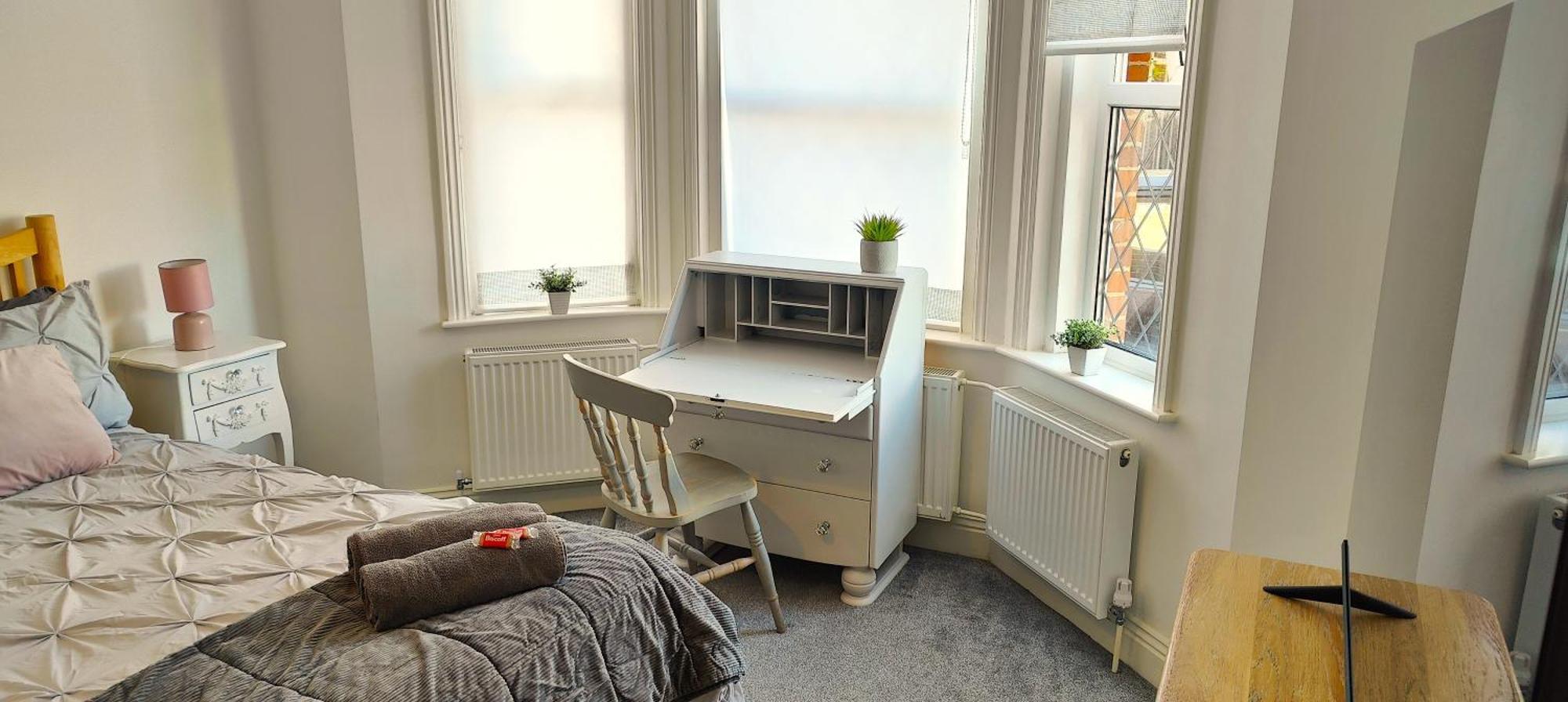 Cosy Bee And Apartment Bournemouth Buitenkant foto