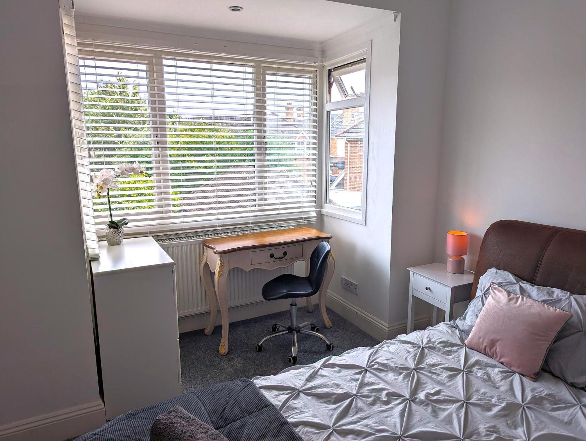 Cosy Bee And Apartment Bournemouth Buitenkant foto